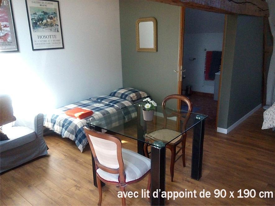 Bed and Breakfast Magnolia54 Louesme Exterior foto