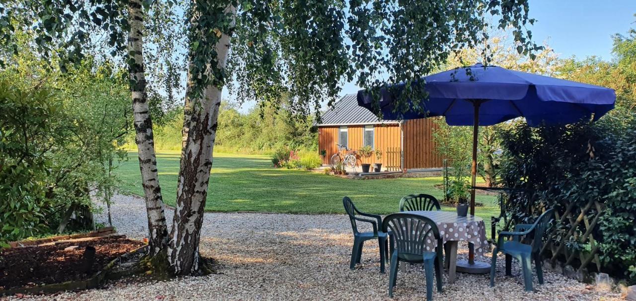 Bed and Breakfast Magnolia54 Louesme Exterior foto